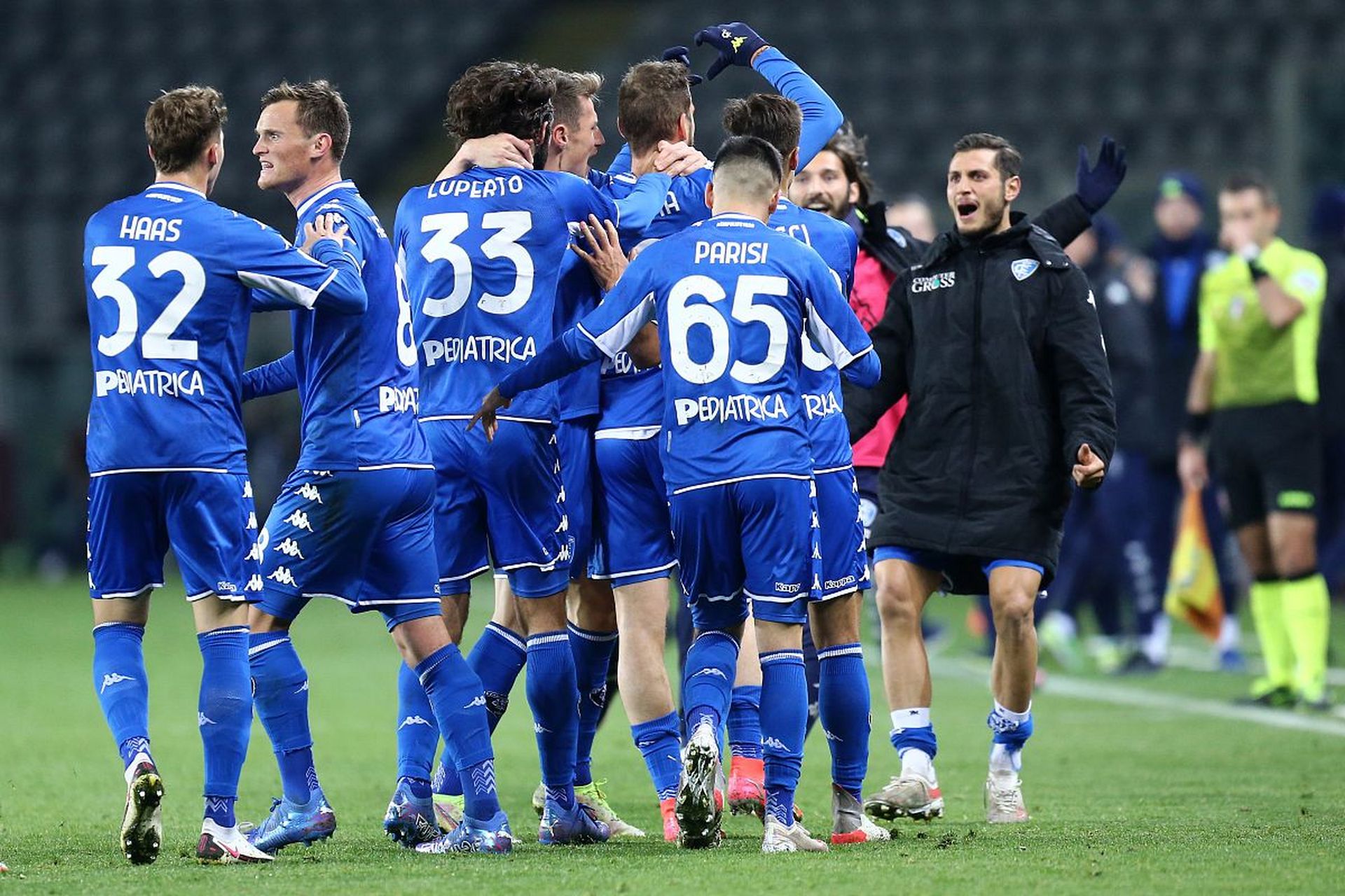 防守不仅是 防守不仅是