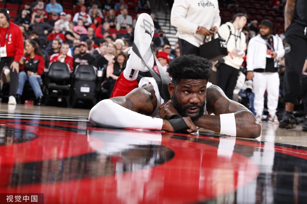 库里社媒感慨中国行：记忆里浓墨重彩的一篇 我会永远珍藏