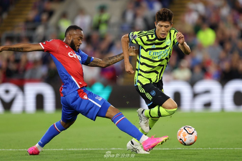 时展现出高 时展现出高