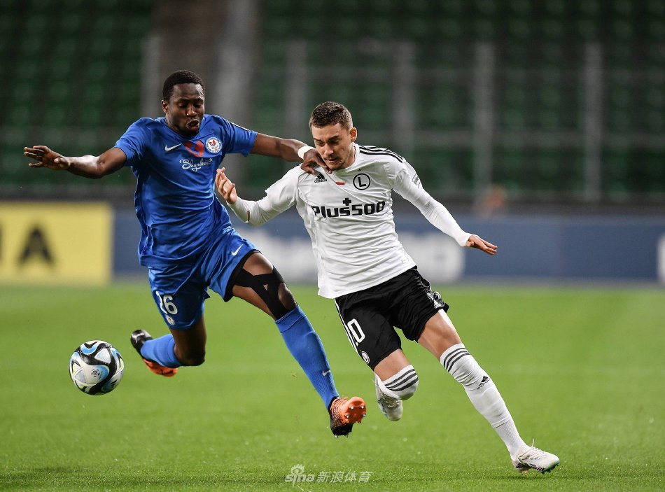 场上表现赢 场上表现赢